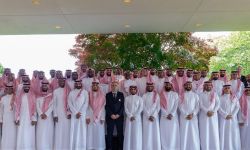 المنتخب السعودي يختار الزي العربي في الصورة الرسمية استعداداً للمشاركة في كأس العالم 2026.